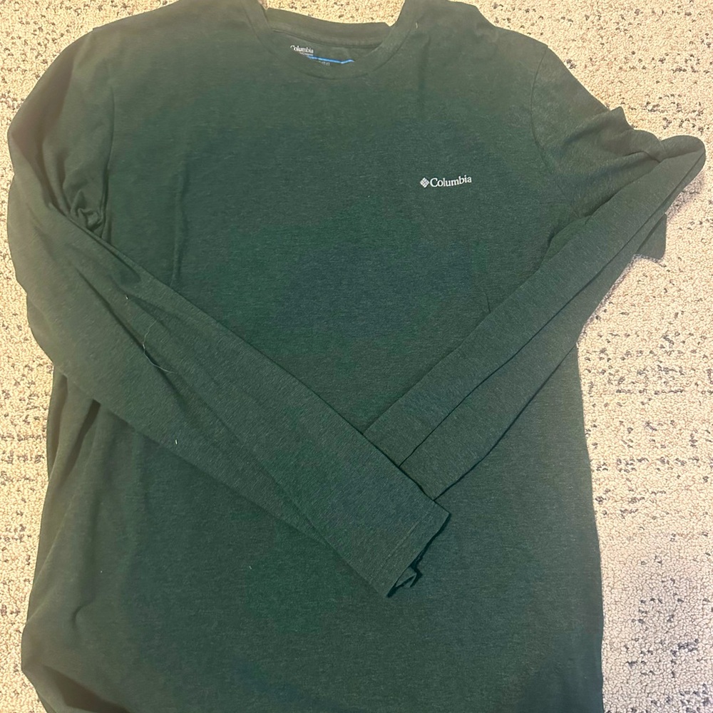 Men's Columbia long sleeve shirt